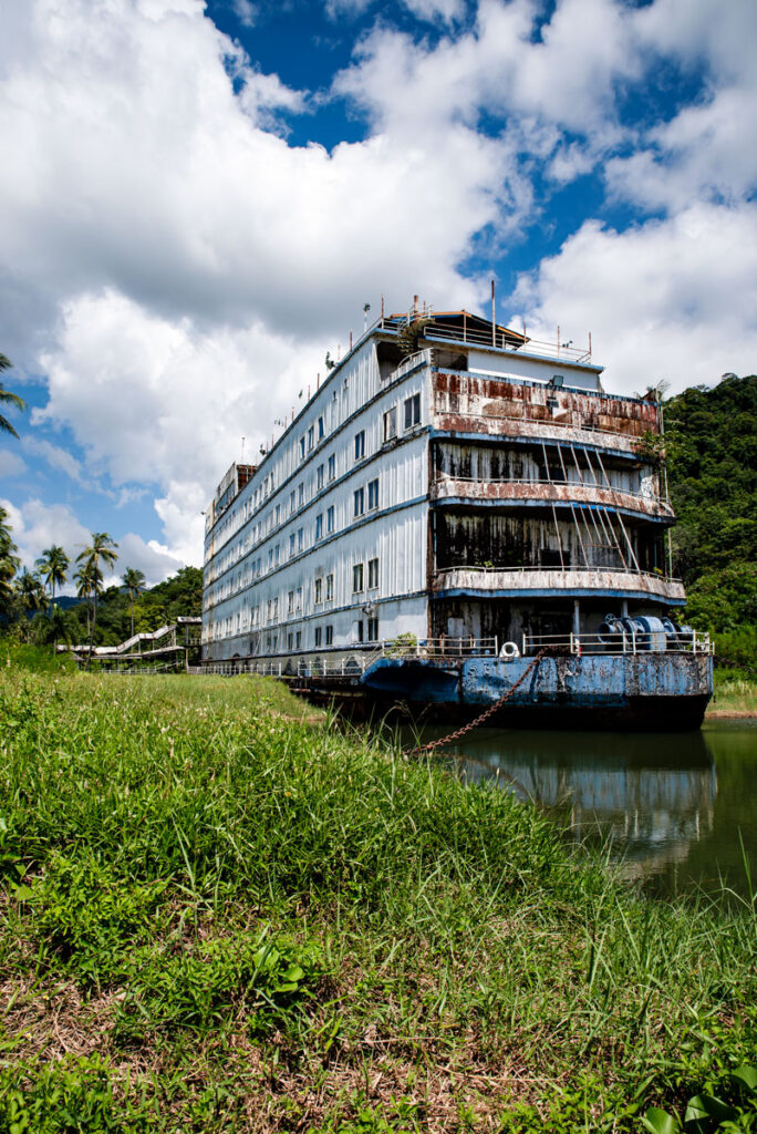 Koh Chang Boat Chalet