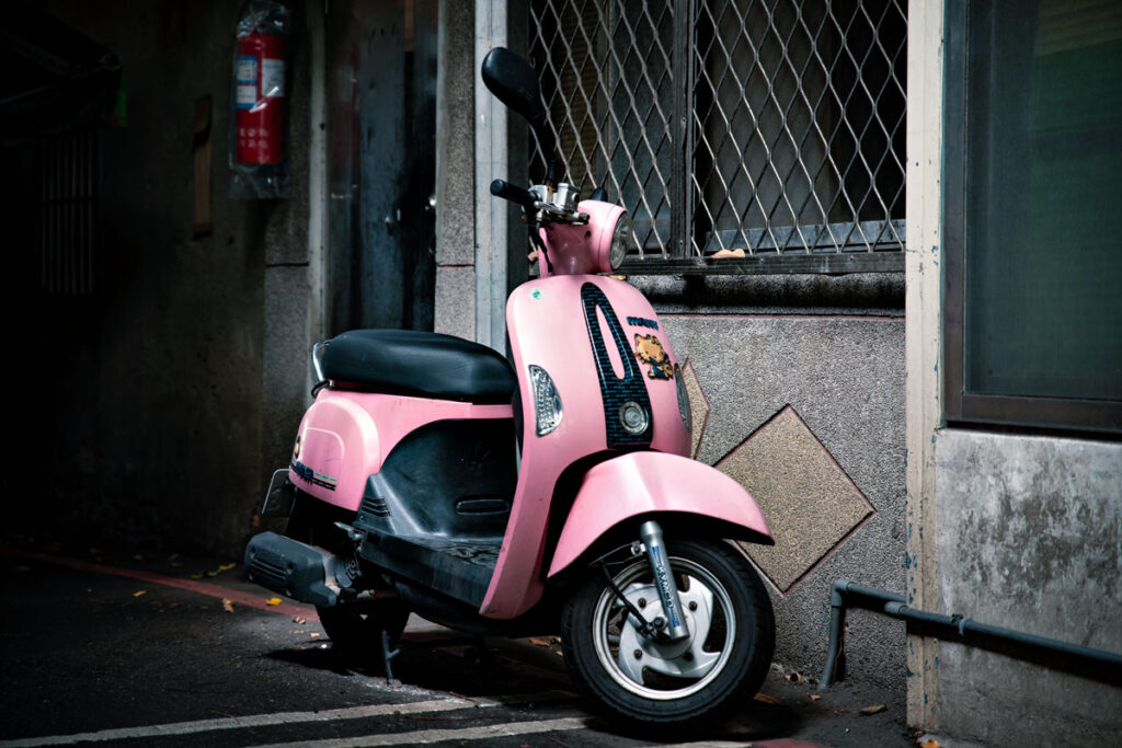 Hello Kitty Scooter