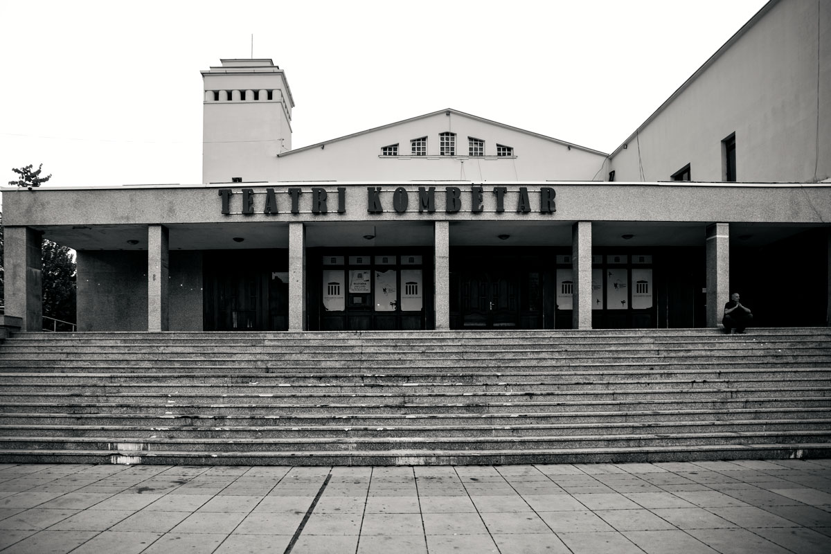 Teatri Kombëtar in Pristina