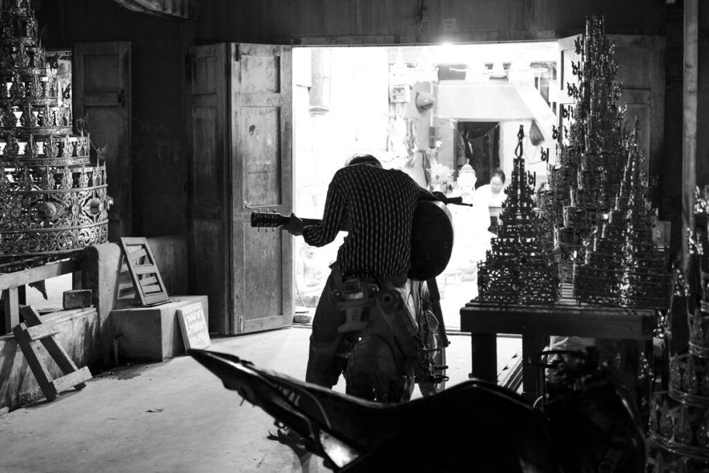 Guitar Player in Mandalay