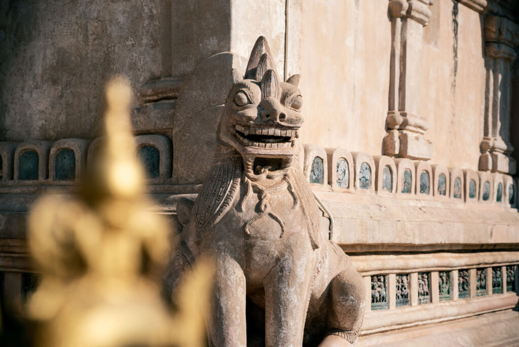 Statue in Bagan